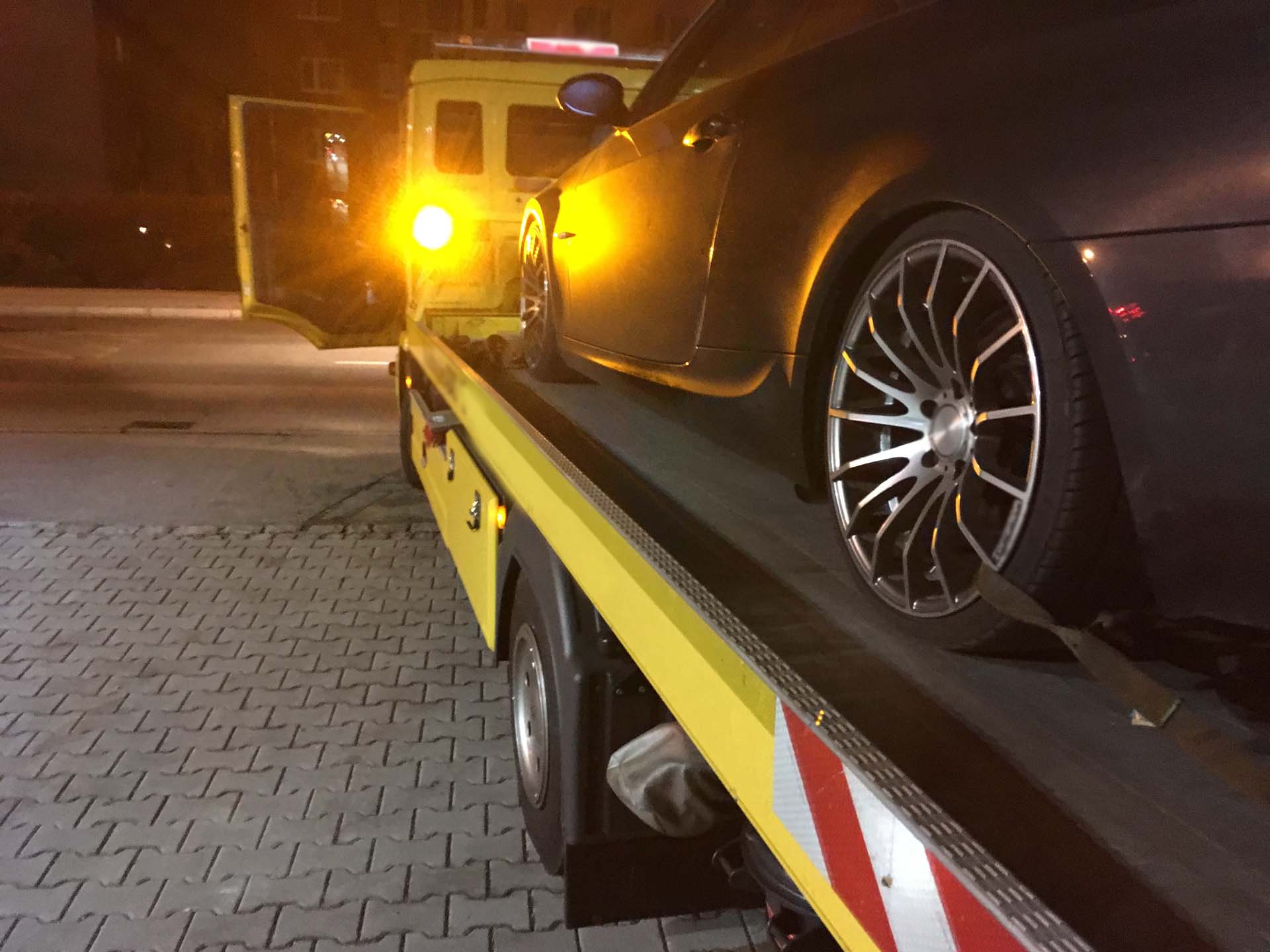 Auto Abschleppen